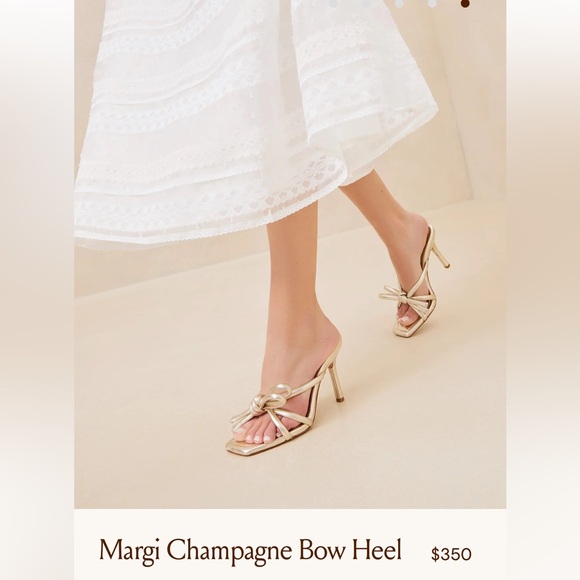 LOEFFLER RANDALL Margi Champagne Bow Heel
Originally $350 size 9